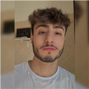 Sono uno studente di medicina di 24 anni, paziente e preparato, disponibile per dare ripetizioni